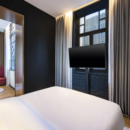 Radisson RED Tbilisi