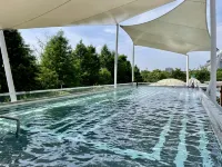 โรงแรมนานาชาติ โรแมนติก หนานทง - ที่มีสระว่ายน้ำ