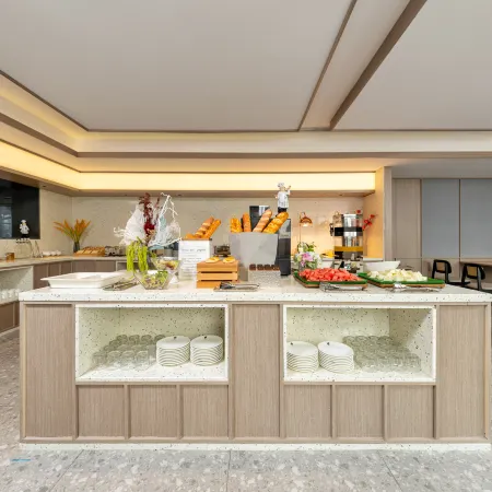 Country Inn & Suites by Radisson, Beijing Central Academy of Fine Arts Wangjing Subway Station Отели рядом с достопримечательностью «Станция метро Wangjing»