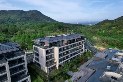 WUTONG-ACACIA INTERNATIONAL WELLNESS RESORT CONDO