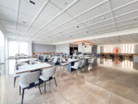 Home Inn Ruibai·Yun Hotel (Dalu Store at Hunchun Port)