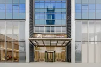 Xiangyu·ANCORA E-sports Art Hotel (Fuyang Shuangqing Bay Park Shuijie Branch)