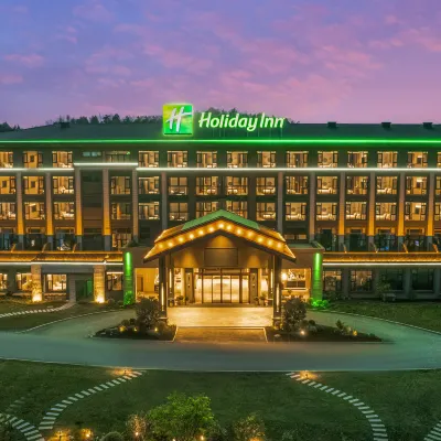 Holiday Inn JIUHUA MOUNTAIN HOT SPRING by IHG Hotels near Statue of Kṣitigarbha Bodhisattva