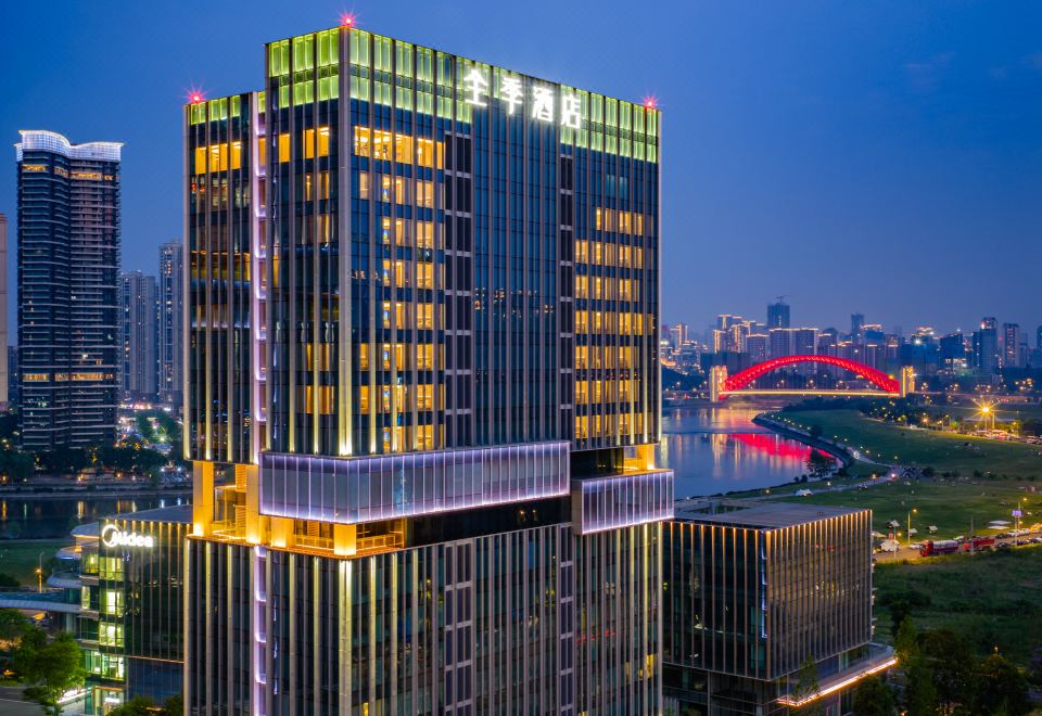hotel overview picture