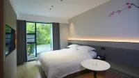 Yuman Hotel (Yuanling Chenzhou Middle Street) Hotels in Yuanling County