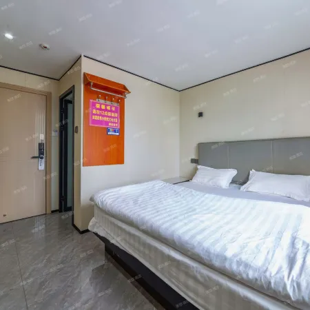 Shenzhen Yuanfeng Apartment (Yifang Tiandi Longhua Metro Station)