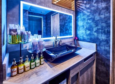 デラックス キング スイート ホテルバリアンリゾート新宿グランピング店 - 大人限定の写真