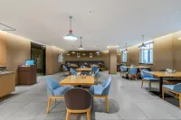 Homeinn · neo (Urumqi Nanhu Beilu Subway Station)