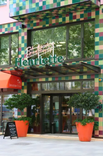 達斯卡普里飯店 内斯特罗伊广场附近的飯店