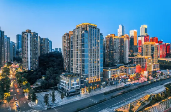 重慶訪酒店（北濱路鎏嘉碼頭店） 鄰近度·世界精釀啤酒博物館（重慶店）的酒店