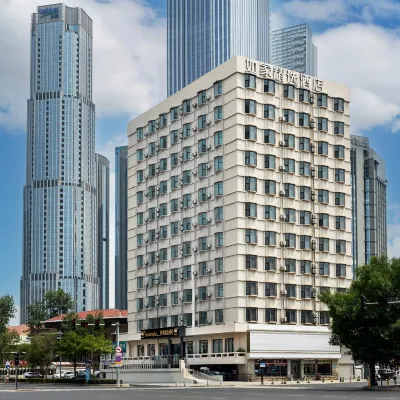 Home Inn Ease Hotel (Tianjin Five Avenue Nanjing Road Xiaobailou Metro Station) Отели рядом с достопримечательностью «Станция метро Xiaobailou»