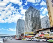 樸舍飯店（成都蜀都萬達廣場郫縣高鐵站店） 紅旗超市(萬景峰便利店)附近的飯店