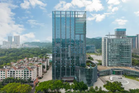 JI Hotel (Zhuhai Austrian Park Plaza Wanxianghui) Отели рядом с достопримечательностью «Putuo Temple»