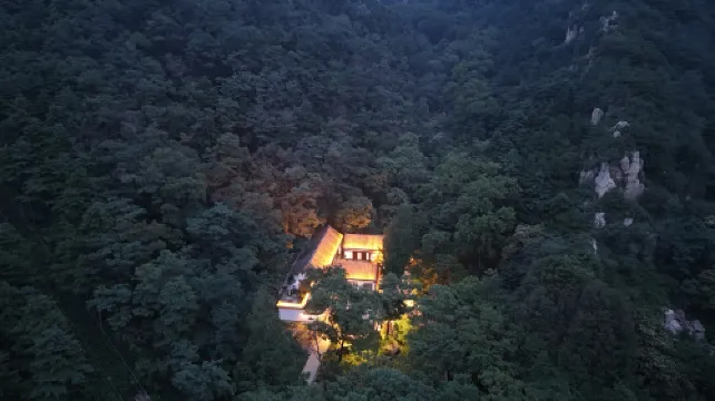 花築·山舍桃花源民宿（泰山景區桃花源索道店）