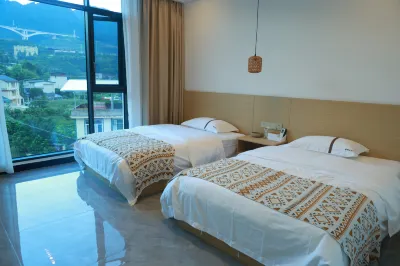 Hefeng Menghui Tujia Homestay Hotels near Rongmei Tusi City Relic Site