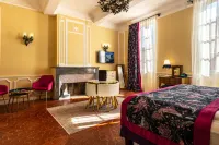 Le Clos Violette d'Aglaé Hotels in Velleron