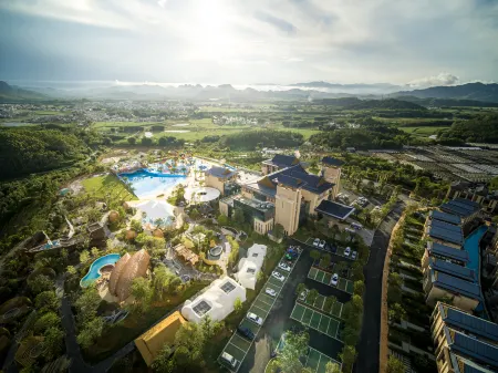 Shaoguan Longtai Wengshanyuan Hot Spring City