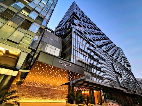 Le Joy Hotel