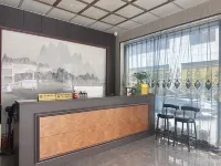 Tongren Anyue Hotel (Tongren Railway Station) - Bãi đậu xe