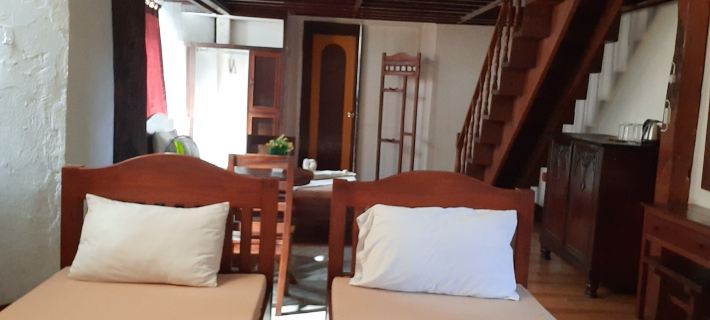 Escolta's Homey Lodge Hotels in Vigan