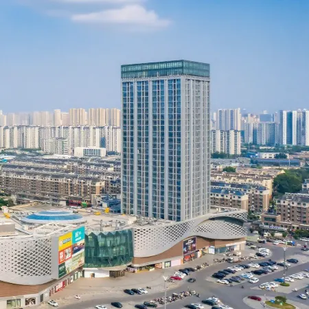 Elong R.YUN Hotel (Jinan Wanhong Plaza)