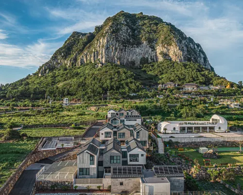 Masion Sanbang Jeju Hotels near Bomunsa Temple