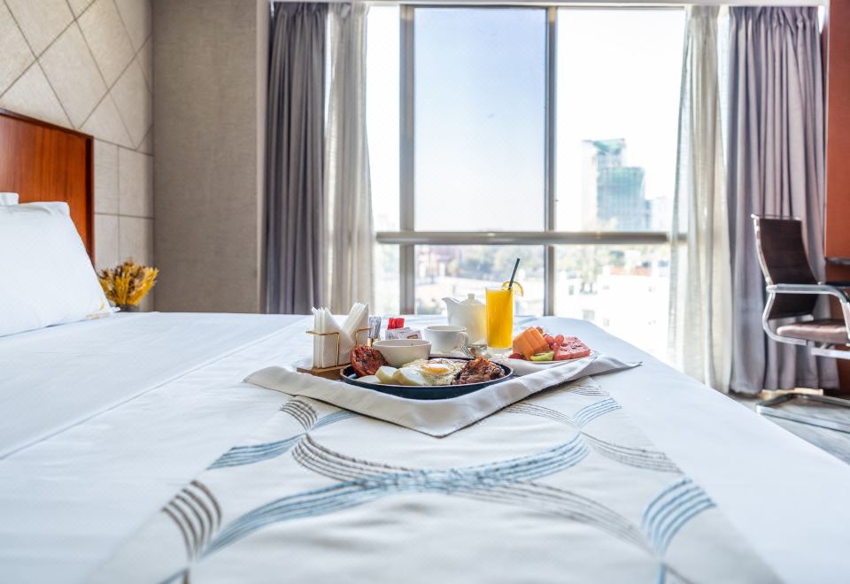 2. 스위스 레나나 ..