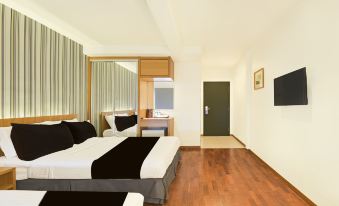 Sunday Malacca Near Jonker Street Formerly Quayside