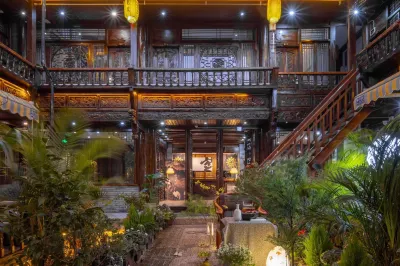 Lijiang Ancient Town and Road Inn (Sifang Street, Mufu, Dayan Ancient Town) Hotels near May 1St Street