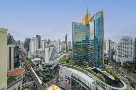 Grande Centre Point Hotel Terminal 21