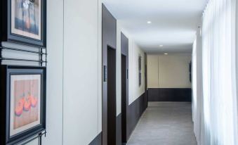 ELONG ME Hotel (Haikou Meilan Airport Terminal T1 and T2 Branch)