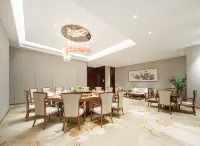 Ying Shan Hong Jinling Grand Hotel Hotels in Yuexi
