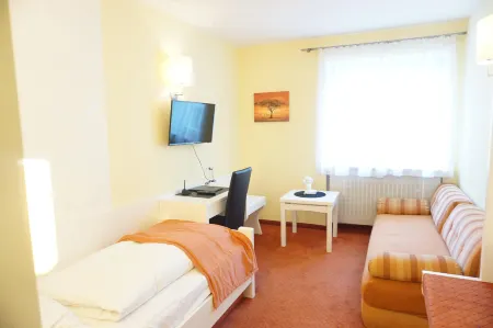 Herdegen Rooms - Self Check-in