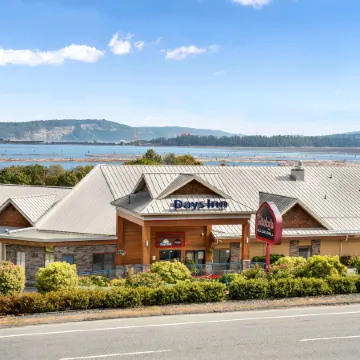 Days Inn by Wyndham Nanaimo