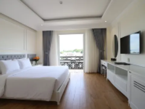 Nature Hotel - Pham Hong Thai Hotels near Dalat Railway Station