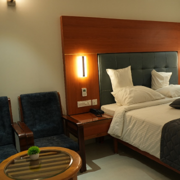 HOTEL KRITHICK GRAND Rooms