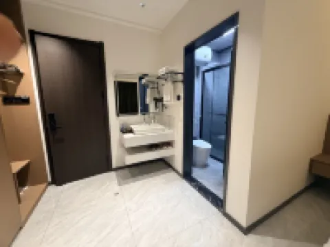 Qingyunxuan Hotel (Beidahu Town)