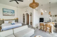 Avasa Brand New 1BR in Canggu  - A Luxury Private Villa By Balinest Villas -  Ferienhäuser