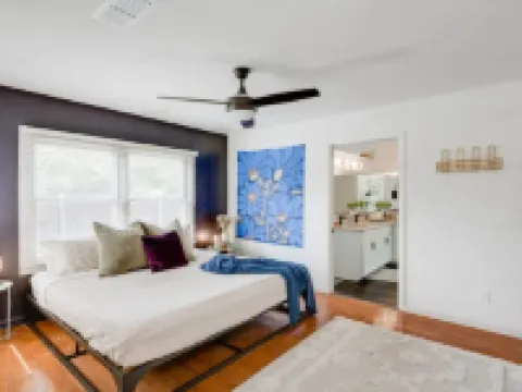 5/2 (two kings), fireplace, hot tub, firepit ブランコのホテル