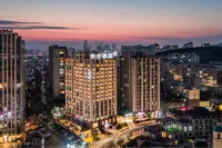 青島石老人海水浴場極地海洋公園海景Madisonホテル 中国海洋大学 (浮山キャンパス)周辺のホテル