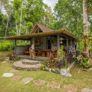 Pesona Bali Ecolodge by Agata Отели рядом с достопримечательностью «Храм Батукару»