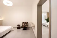 Mile Meicun Qishe Wenquan Homestay (Huquan Ecological Park)