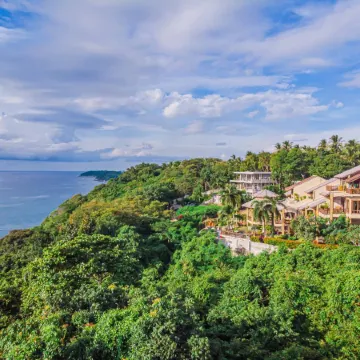 Bell Seaside Luxury Villa Отели рядом с достопримечательностью «Мыс Промхтеп»