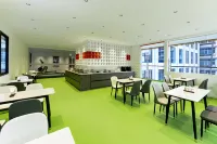 Mujiangnan Hotel (Xishuangbanna Jinghong Water Splashing Square Branch)