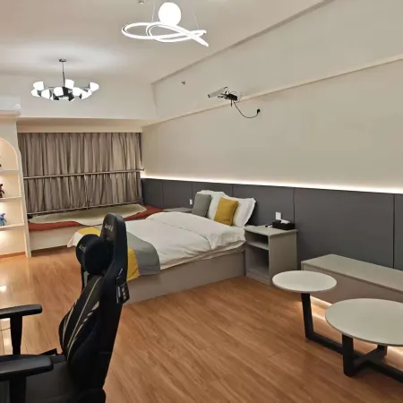 Kawen E-sports Homestay (Langfang High-speed Railway Station Wanda Plaza)