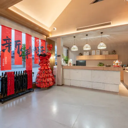 Qieman Tangquan Health and Wellness Homestay Hot Spring Hotel (Xinzhou Ancient City Branch)