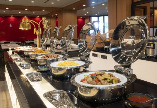 도요하시 역 직결 호텔 내부