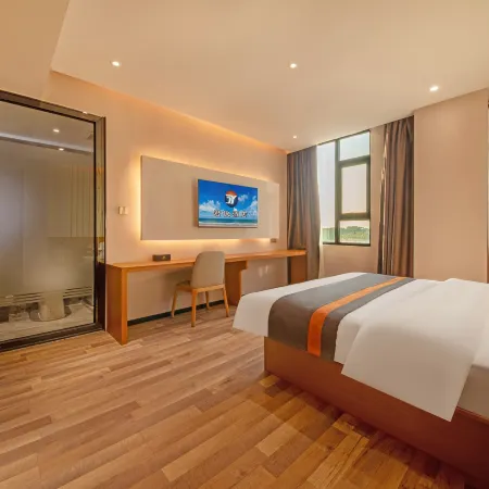 JunYue Hotel