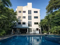 YAKA Garden Resort Hotel(Pattaya) Hotels near Dongtan Beach