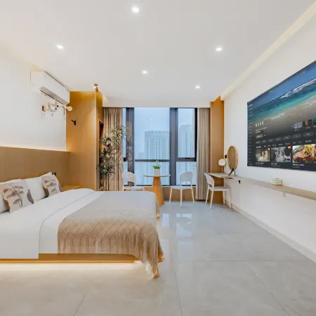 Tangtang Theme Apartment (World Trade Shopping Life Plaza)